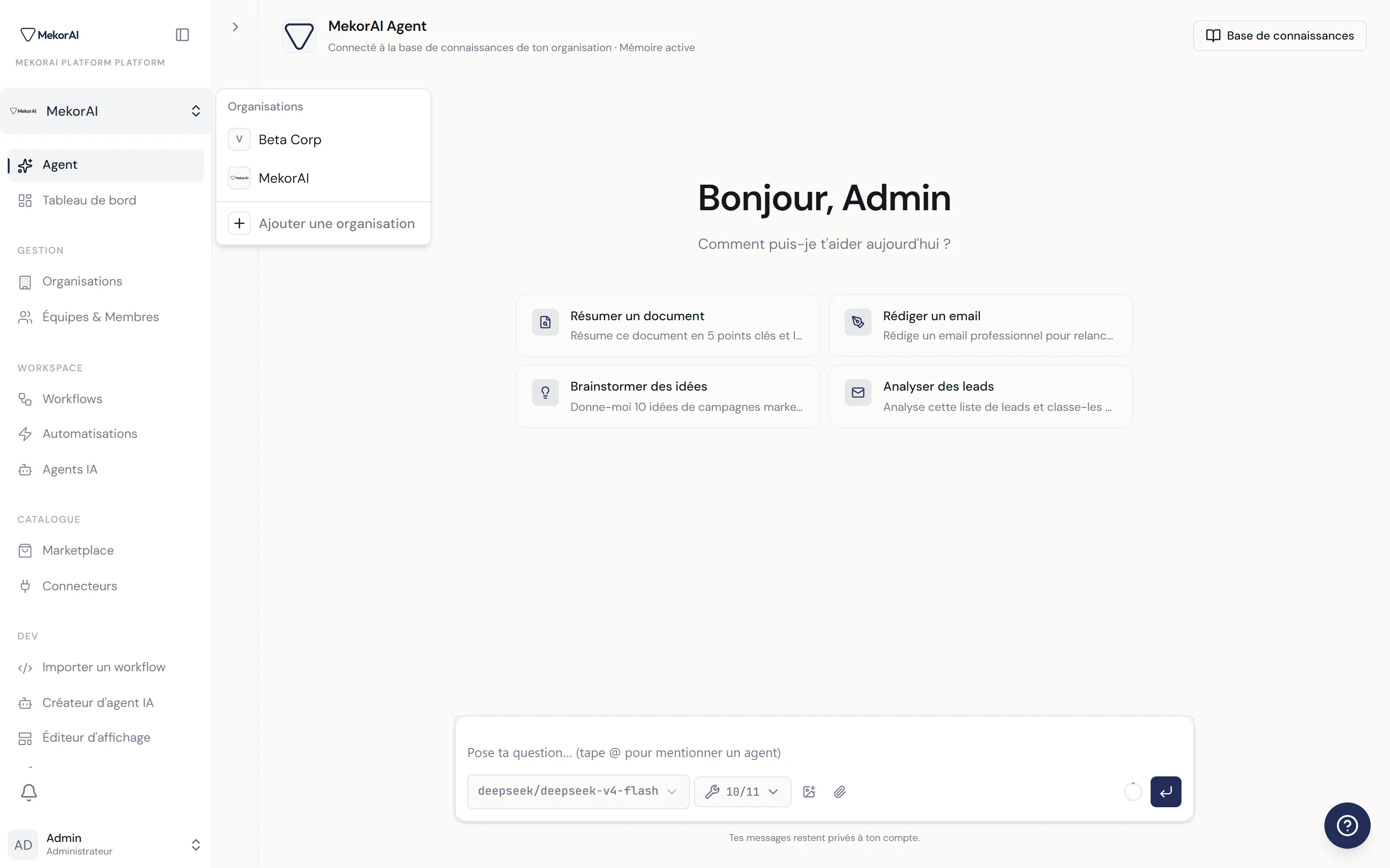 À CAPTURER : le sélecteur d'organisation en haut à gauche, ouvert, avec plusieurs organisations listées