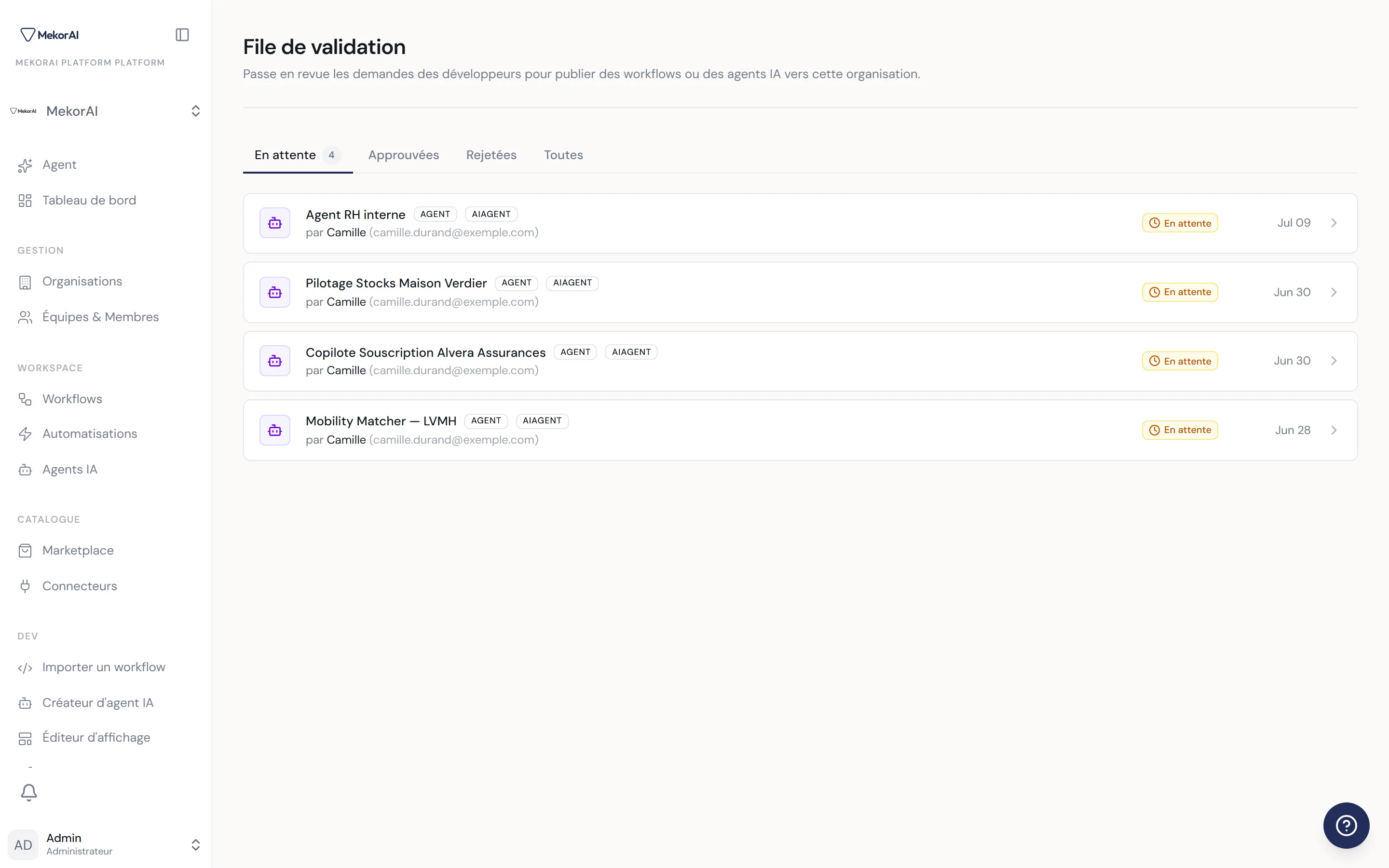 À CAPTURER : la file de promotion avec l'onglet « En attente », plusieurs demandes (workflow + agent) et leur statut