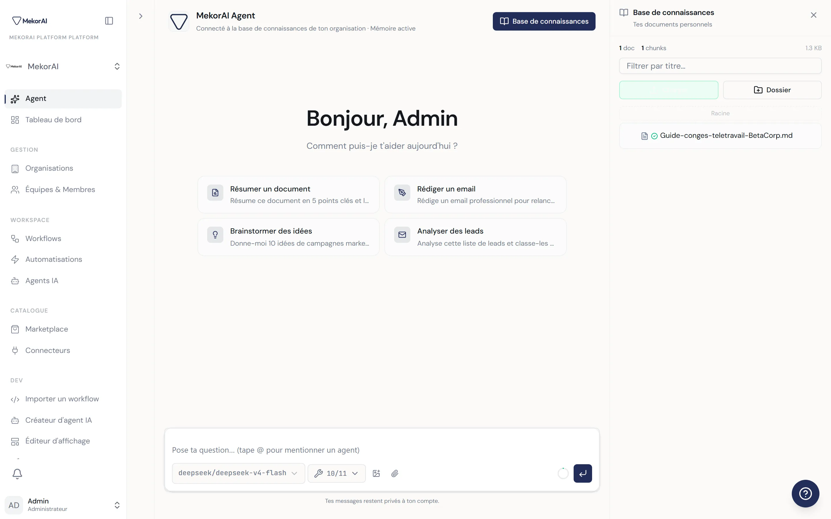 À CAPTURER : la section Base de connaissances — zone de dépôt, bouton Téléverser, et liste de documents avec icônes de type et badges de statut