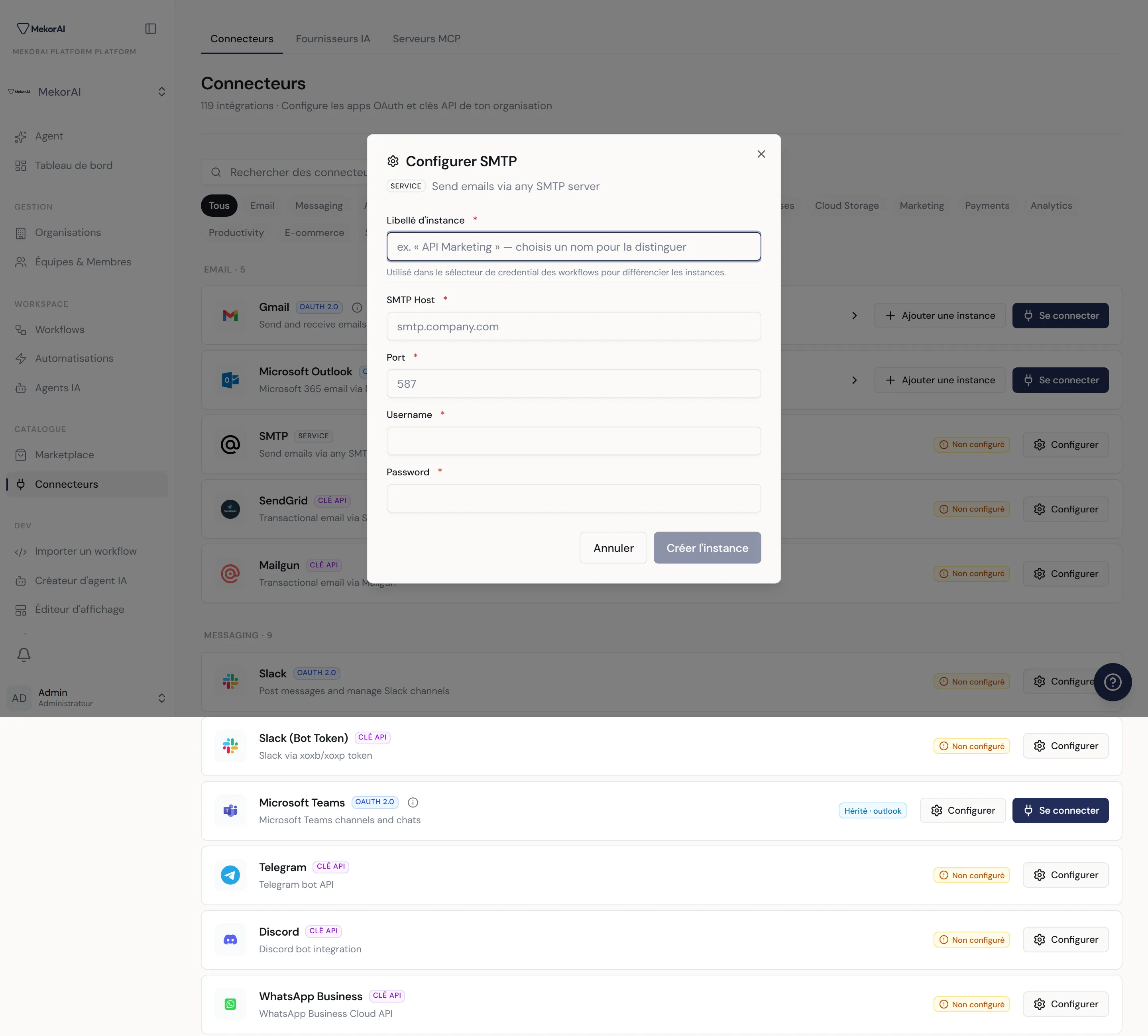 À CAPTURER : le dialogue Configurer d'un connecteur à clé API (ex. Stripe ou OpenAI) — encadré « Clé API partagée », champ libellé, champ secret masqué, boutons Annuler / Enregistrer