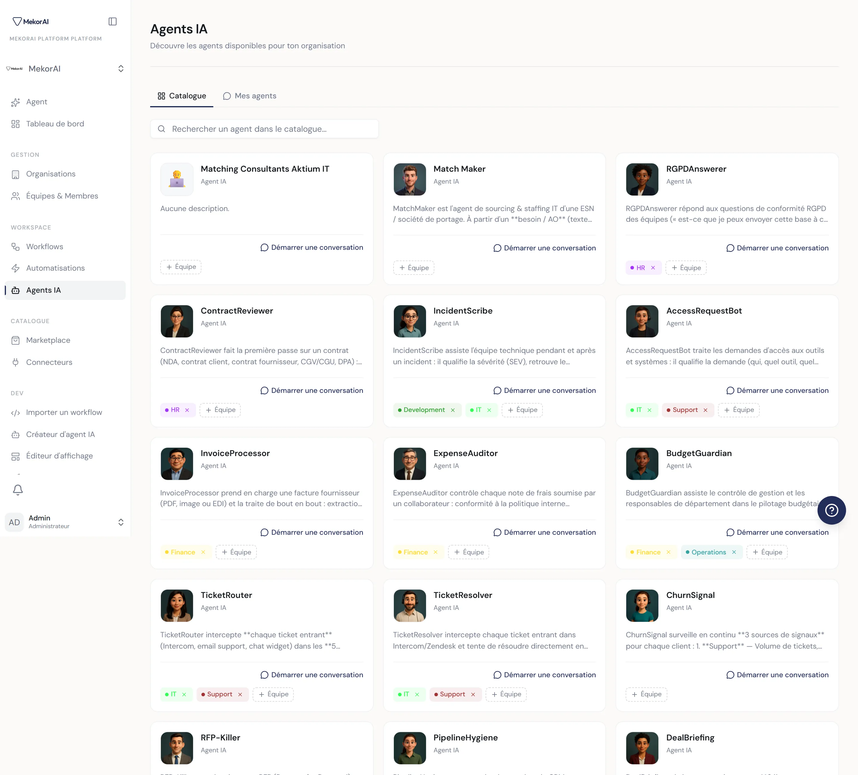 À CAPTURER : le constructeur d'agent vide, vue complète du haut — menu latéral avec l'entrée « AI Agent Builder » surlignée, et la barre d'actions du haut avec le titre et les trois boutons